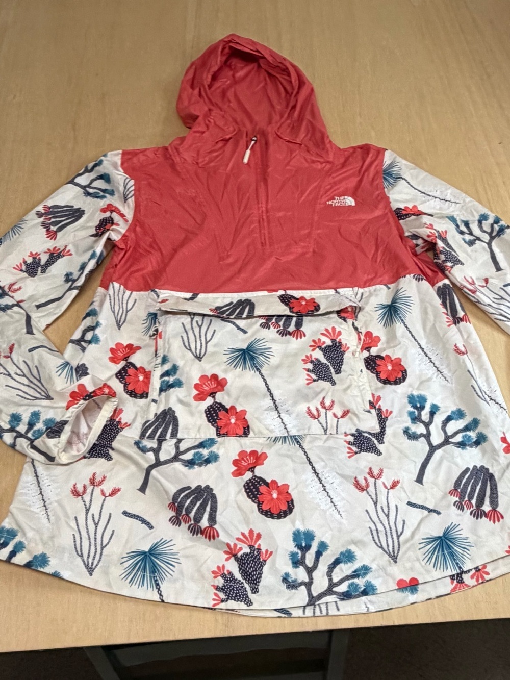 The North Face Fanorak WindWall Packable Anorak Jacket Cactus Print S Travel EUC
